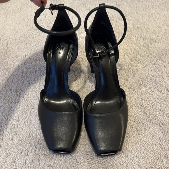 ZARA Genuine Leather Heels with Ankle Strap | Size 37 (US 6.5) | Black - Picture 3 of 8
